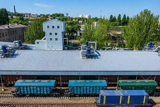 Станция разгрузки вагонов на элеваторе